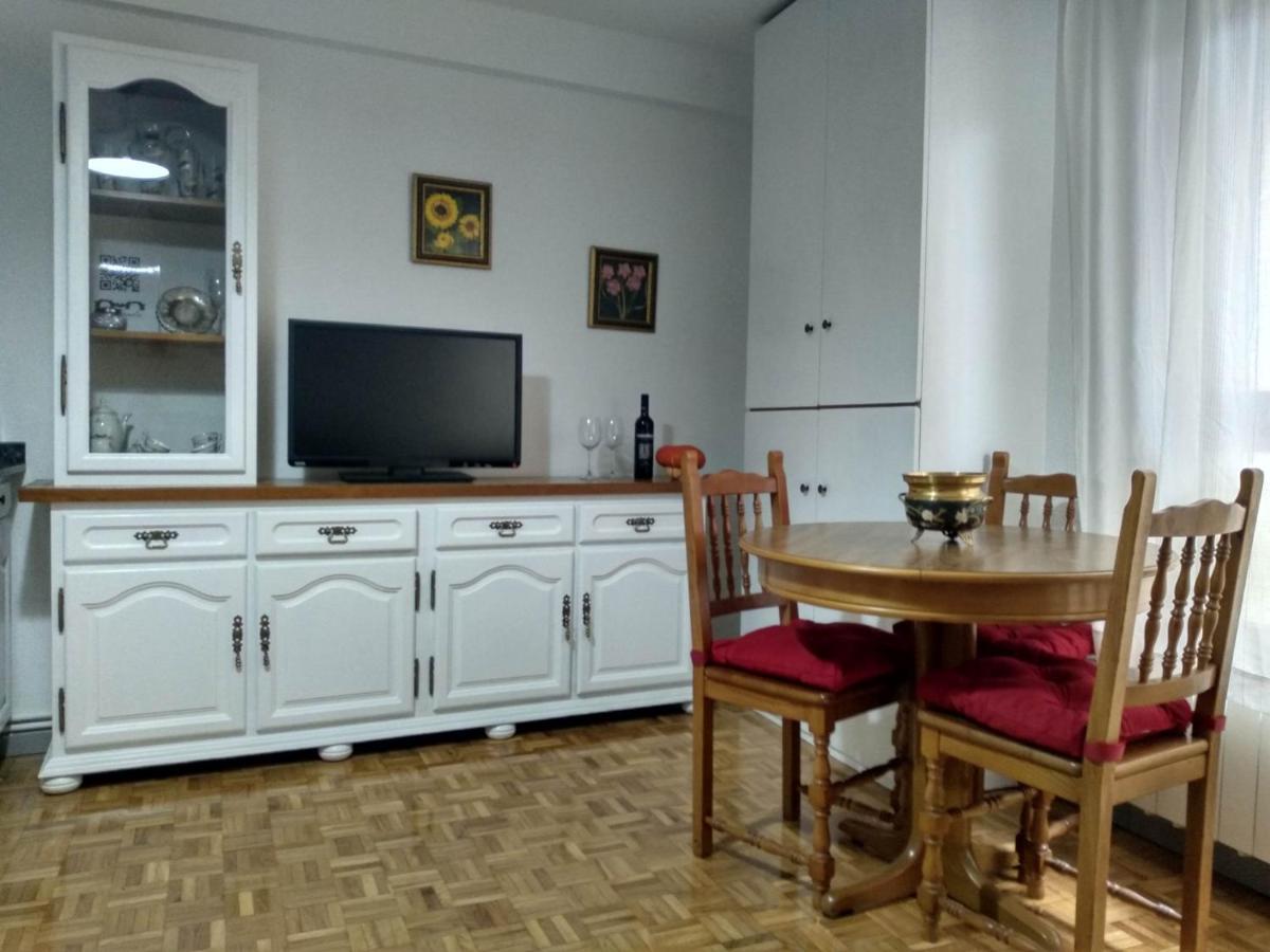 Casa Daniela Apartamentos Estella Extérieur photo